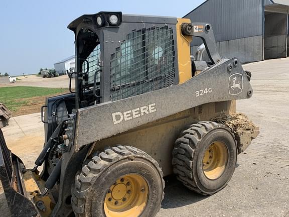 Image of John Deere 324G equipment image 1