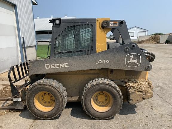 Image of John Deere 324G equipment image 2