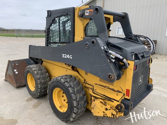 Image of John Deere 324G equipment image 3
