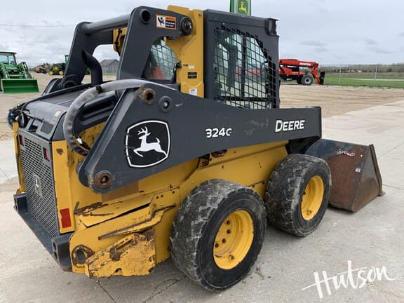 Image of John Deere 324G equipment image 2