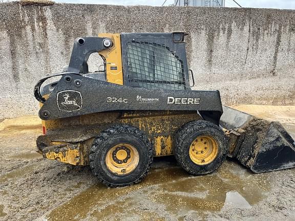 Image of John Deere 324G equipment image 1