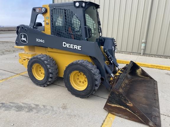 Image of John Deere 324G equipment image 1
