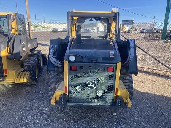 Image of John Deere 324G equipment image 2