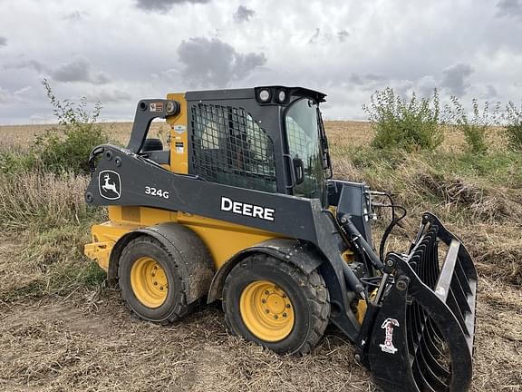 Image of John Deere 324G Primary image