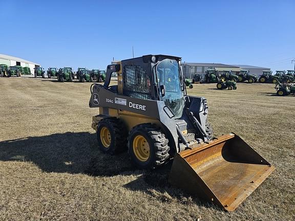 Image of John Deere 324G equipment image 1