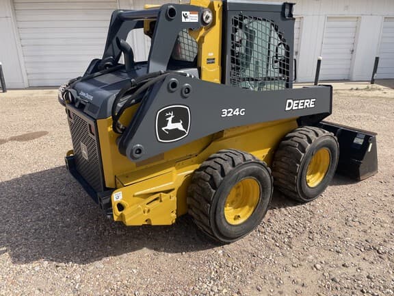 Image of John Deere 324G equipment image 2