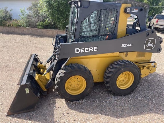 2022 John Deere 324G Equipment Image0