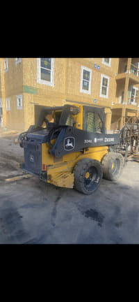 Image of John Deere 324G Primary image