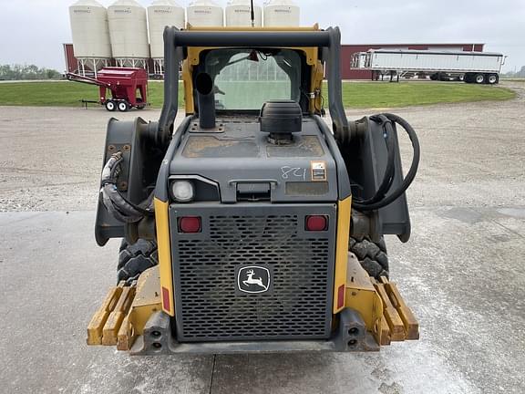 Image of John Deere 324G equipment image 3