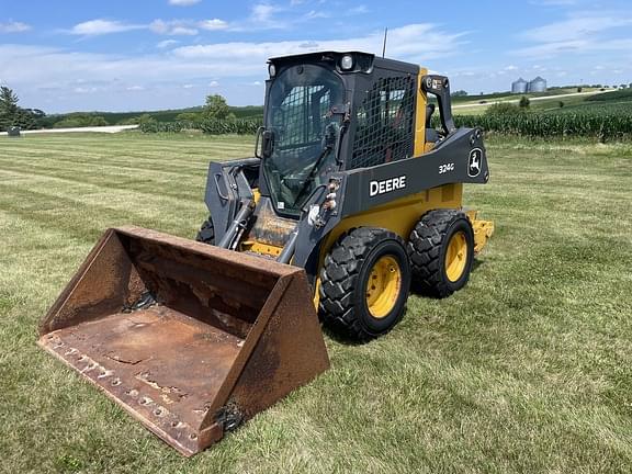 Image of John Deere 324G Primary image