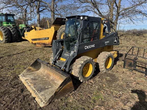 Image of John Deere 324G Primary image