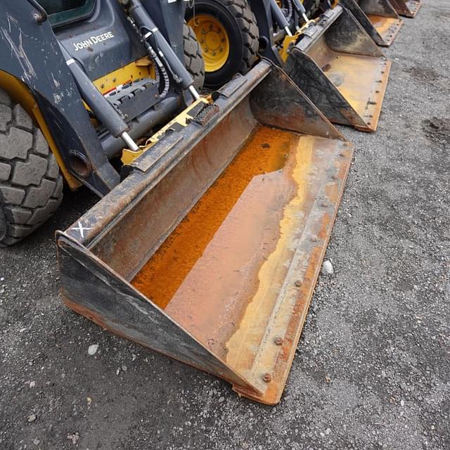 Image of John Deere 324G equipment image 3