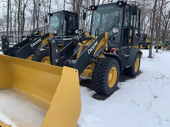 2022 John Deere 324L Equipment Image0