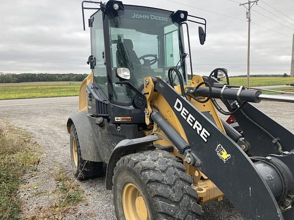 Image of John Deere 324L equipment image 1