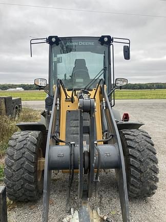 Image of John Deere 324L equipment image 2