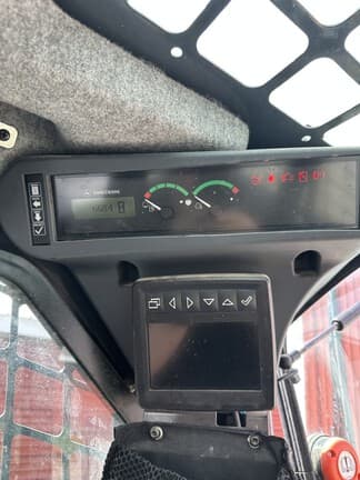 Image of John Deere 325G equipment image 3