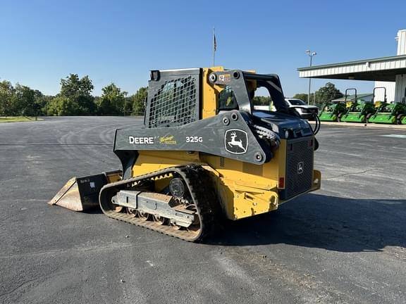 Image of John Deere 325G equipment image 2