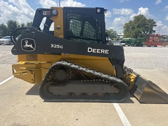 Image of John Deere 325G equipment image 4