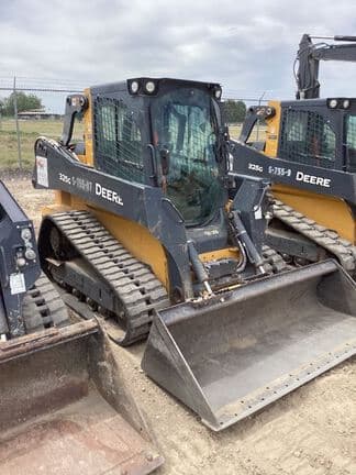Image of John Deere 325G equipment image 2