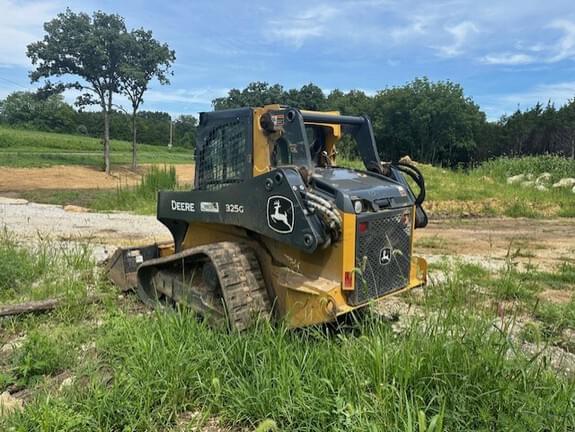 Image of John Deere 325G equipment image 3