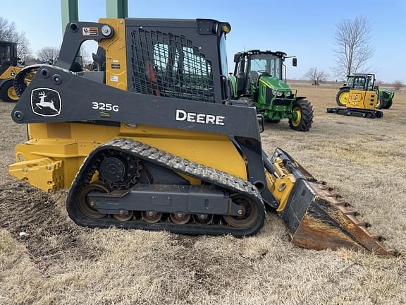 Image of John Deere 325G equipment image 3