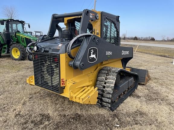 Image of John Deere 325G equipment image 4