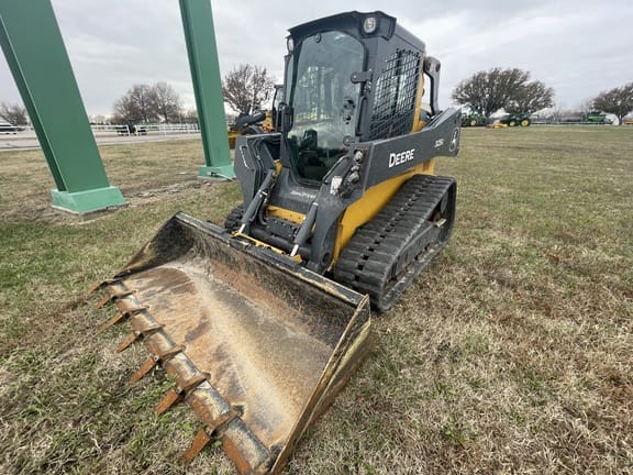 2022 John Deere 325G Equipment Image0