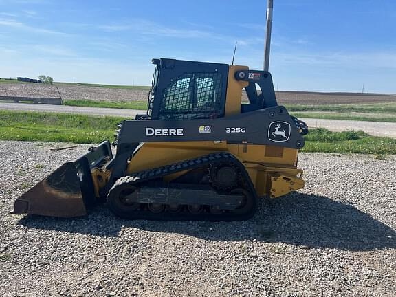 Image of John Deere 325G equipment image 1