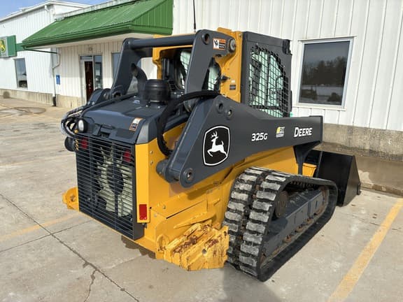Image of John Deere 325G equipment image 4