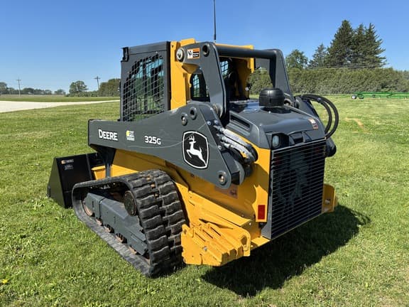 Image of John Deere 325G equipment image 2