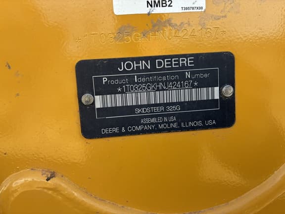 Image of John Deere 325G equipment image 4