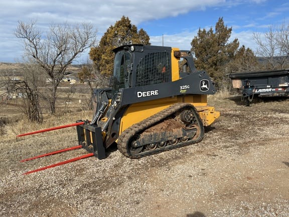 2022 John Deere 325G Equipment Image0