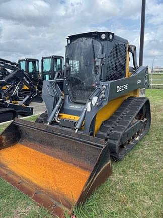 Image of John Deere 325G equipment image 1