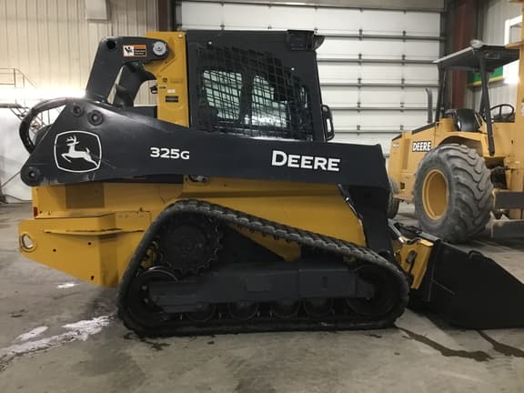 Image of John Deere 325G equipment image 3