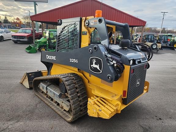 Image of John Deere 325G equipment image 4