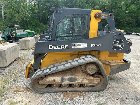 Main image John Deere 325G