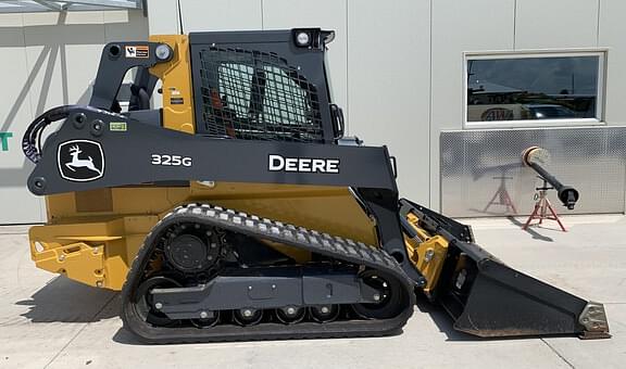 Image of John Deere 325G equipment image 1