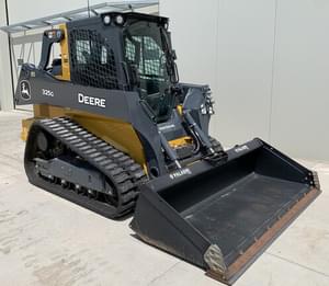 2022 John Deere 325G Image