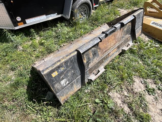 Image of John Deere 325G equipment image 4