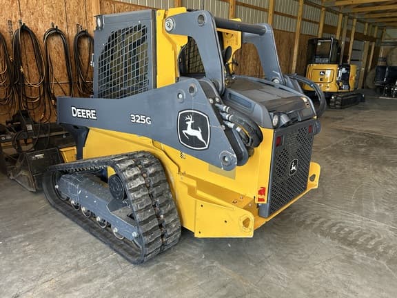 Image of John Deere 325G Primary image