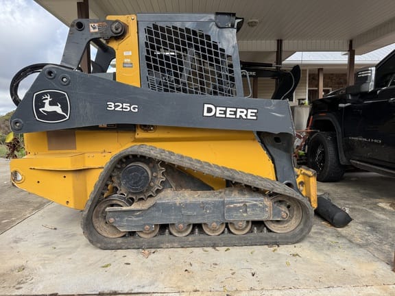 2022 John Deere 325G Equipment Image0
