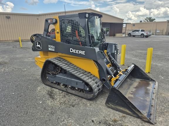 Image of John Deere 325G equipment image 2
