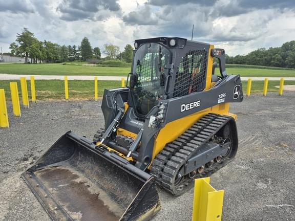 Image of John Deere 325G equipment image 3