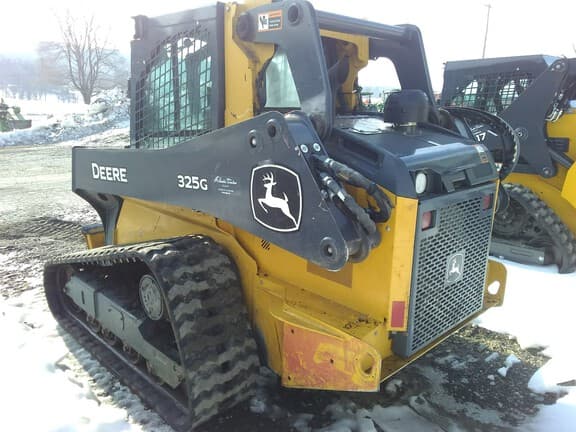 Image of John Deere 325G equipment image 3