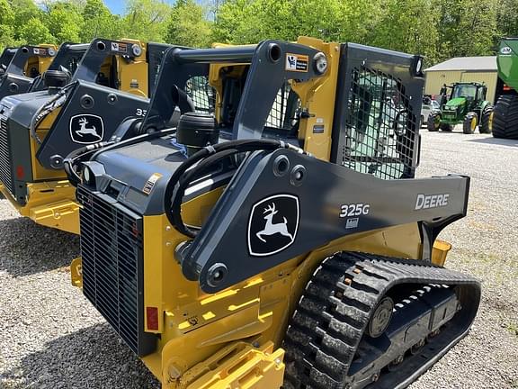Image of John Deere 325G equipment image 2