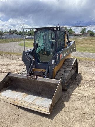 2022 John Deere 325G Equipment Image0