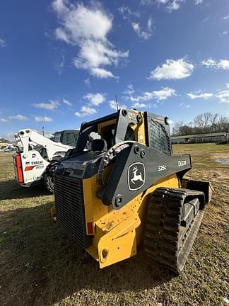 Image of John Deere 325G equipment image 4