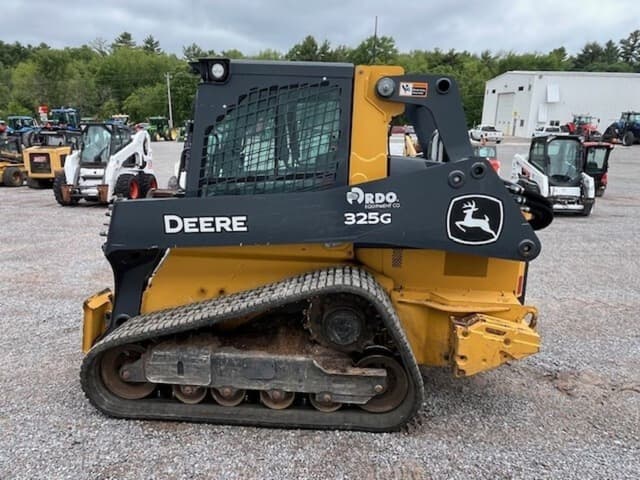 Image of John Deere 325G equipment image 4