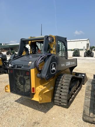 Image of John Deere 325G equipment image 3