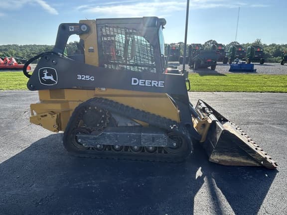 Image of John Deere 325G equipment image 4
